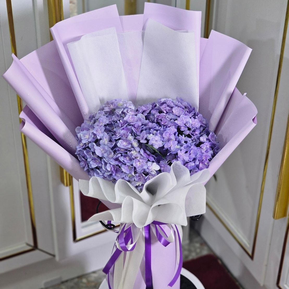 ช่อดอกไม้ Pastel Purple Bouquet With Hydrangea