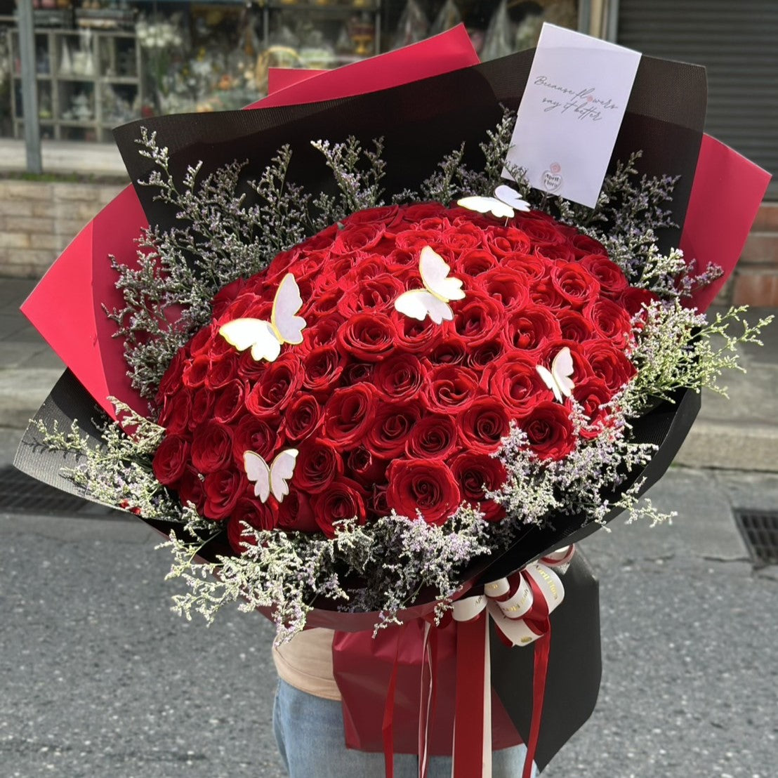 "Scarlet Symphony" Bouquet of 100 roses with butterfly paper